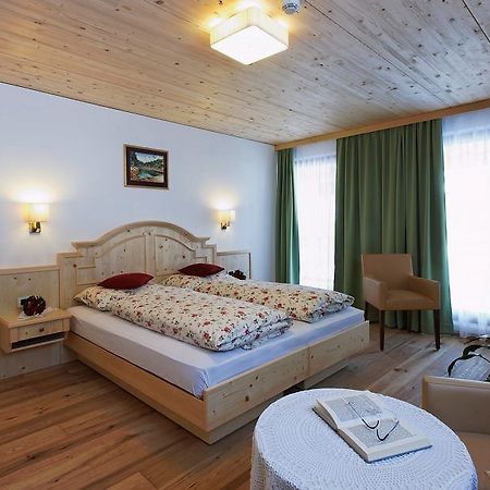 Hotel Monte Paraccia San Vigilio Di Marebbe Dış mekan fotoğraf