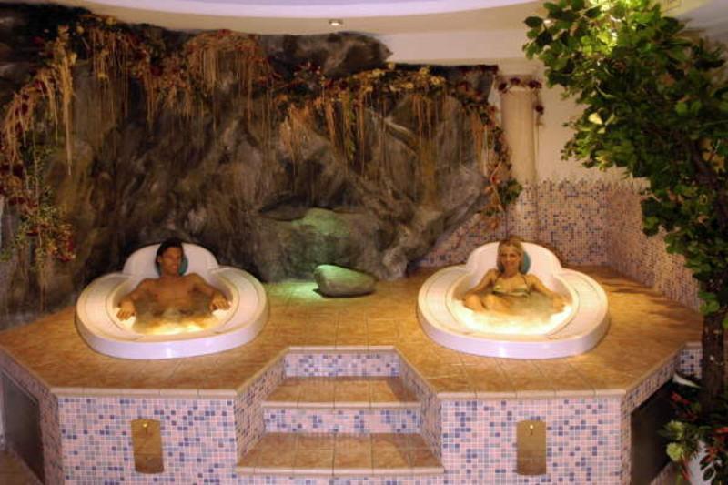 Hotel Monte Paraccia San Vigilio Di Marebbe Dış mekan fotoğraf