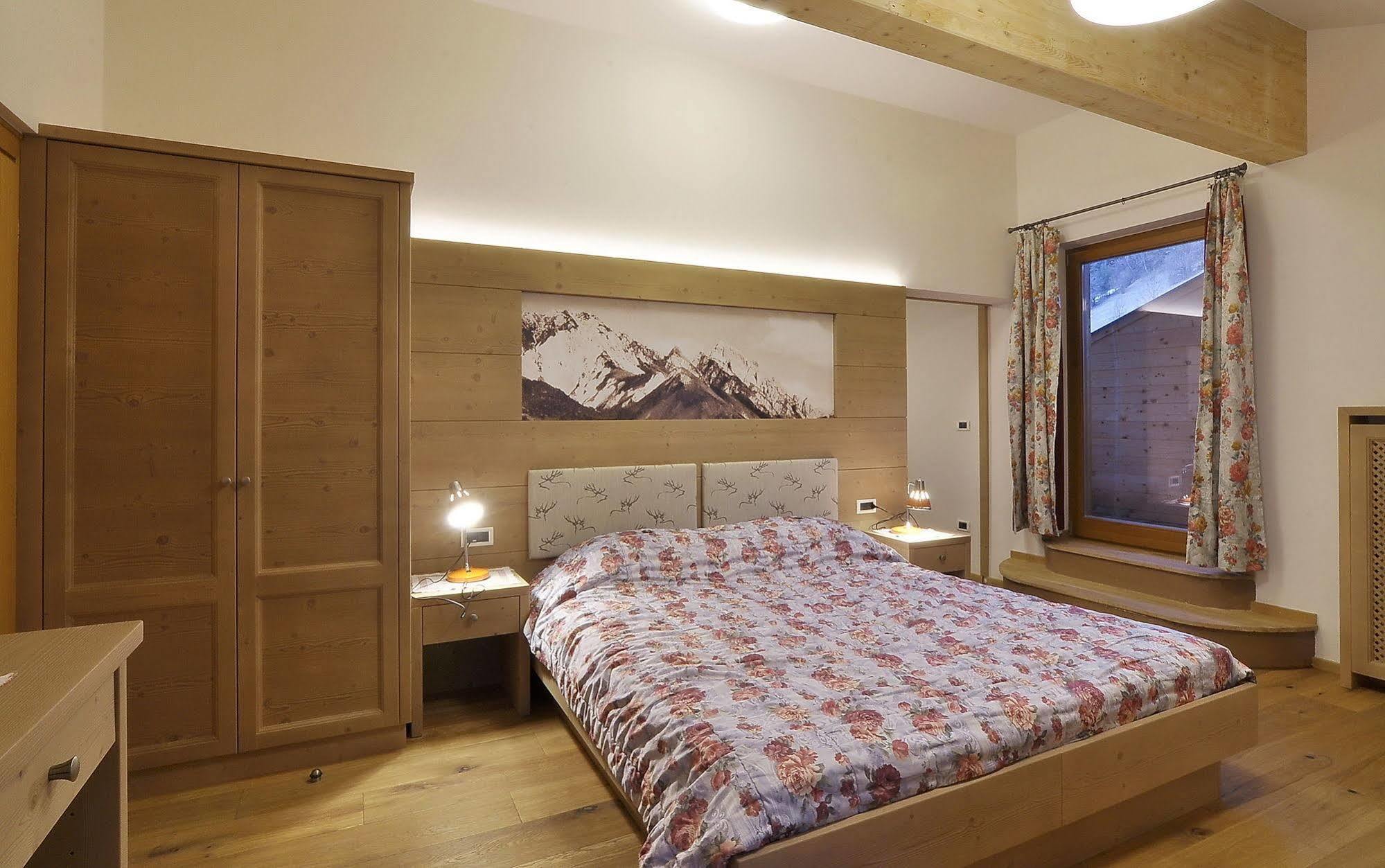 Hotel Monte Paraccia San Vigilio Di Marebbe Dış mekan fotoğraf